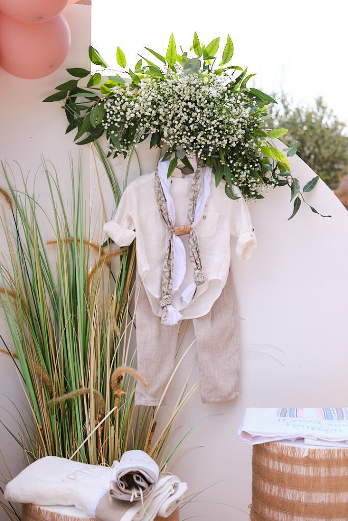 βαπτιστικά ρουχα